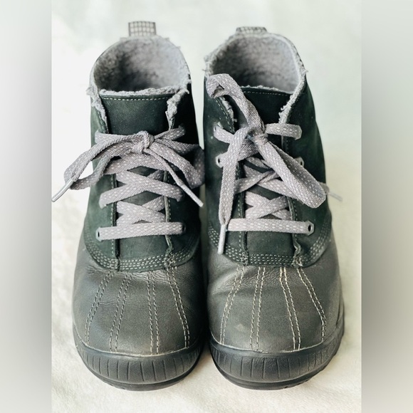 Timberland Women’s Mt Hayes Waterproof Chukka Boots Size 6.5 - Picture 2 of 10